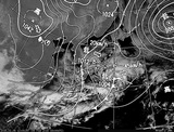 ひまわり7号可視画像・天気図合成 2015年2月5日12時JST