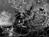 ひまわり7号可視画像・天気図合成 2015年2月14日12時JST
